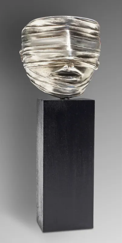 Igor Mitoraj, GŁOWA W DRAPERII