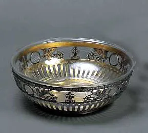 Autor nierozpoznany, Patera w typie empire, ok 1905