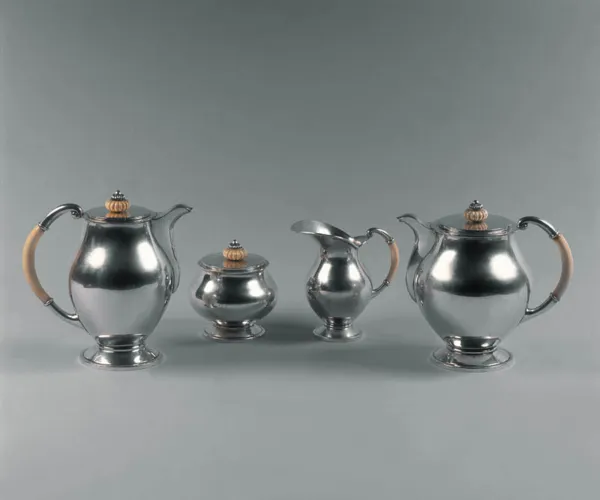 Autor nierozpoznany, Komplet do kawy i herbaty, okres międzywojenny 