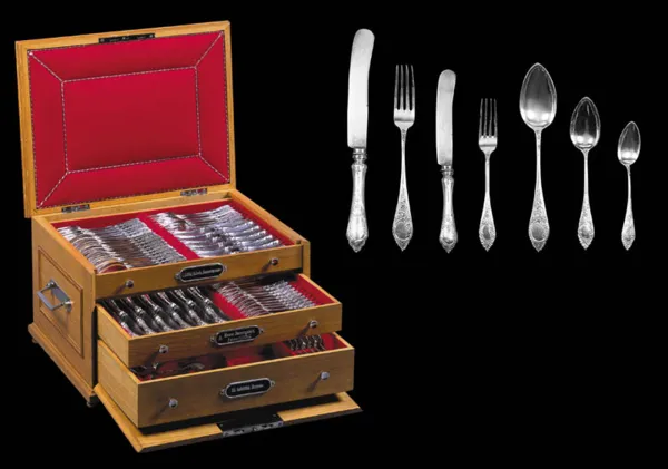 Autor nierozpoznany, KOMPLET SZTUĆCÓW NA 12 OSÓB, koniec XIX