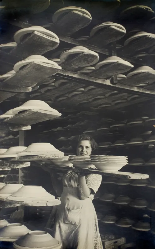 Stefan Arczyński, WAŁBRZYSKA PORCELANA, 1954