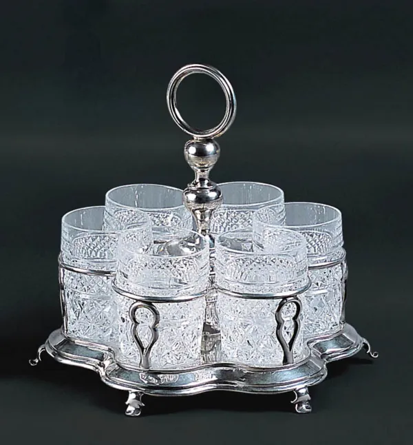 Autor nierozpoznany, KOMPLET SZKLANEK W SR. STOJAKU, ok. 1890