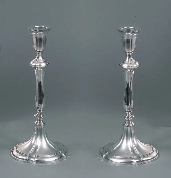 Autor nierozpoznany, Para lichtarzy, przed 1990