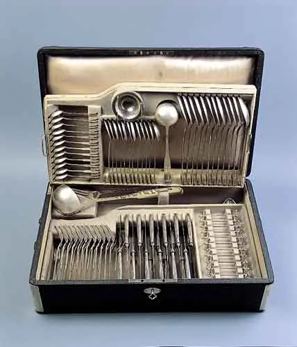 Autor nierozpoznany, Komplet sztućców obiadowych