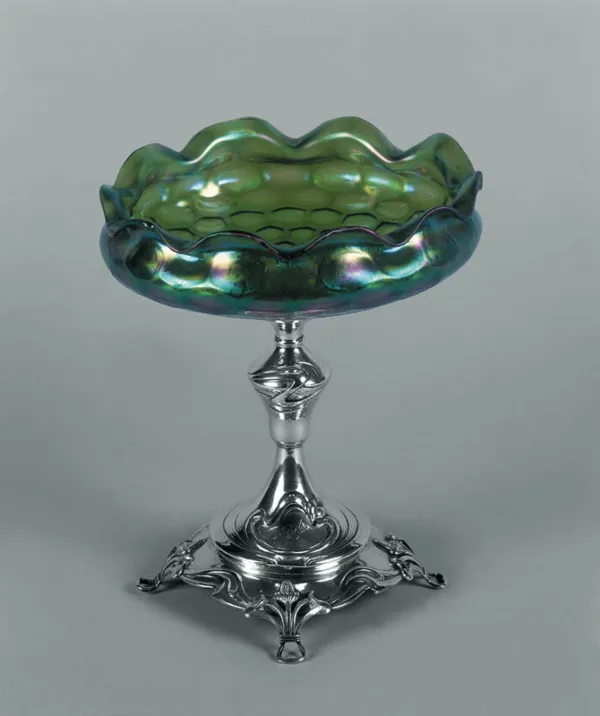 Autor nierozpoznany, Patera secesyjna, ok. 1900