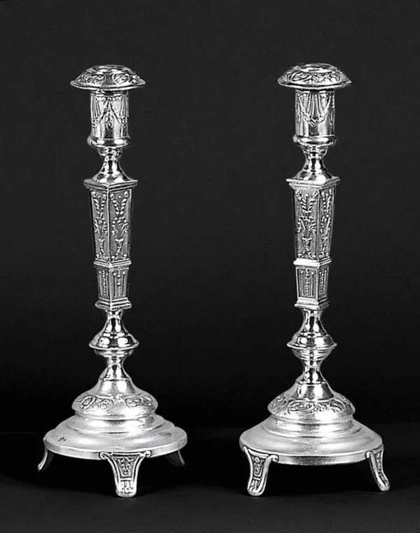 Autor nierozpoznany, PARA LICHTARZY, ok. 1920