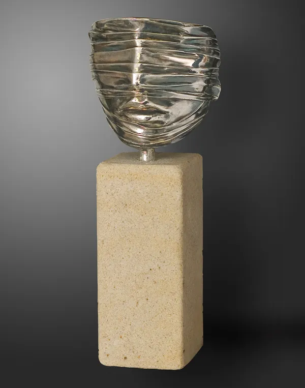 Igor Mitoraj, Głowa w draperii, 1977