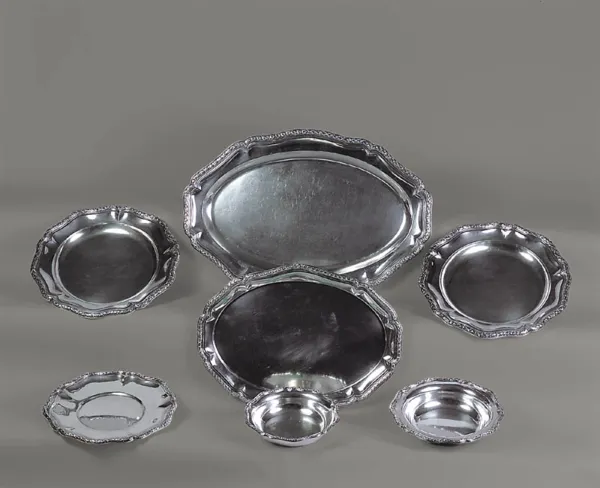 Autor nierozpoznany, Zespól 7 pólmisków i salaterek, pocz. XX w.