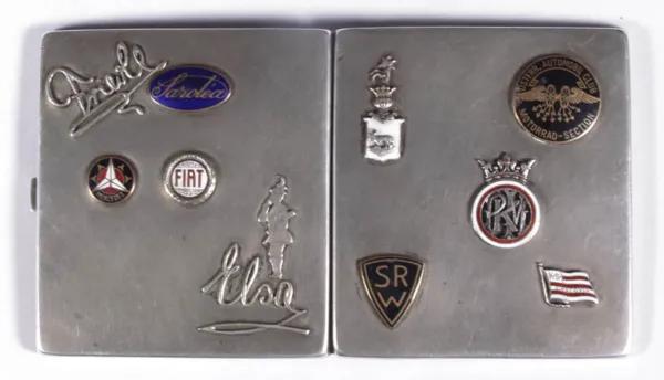 Autor nierozpoznany, PAPIEROŚNICA, przed 1925