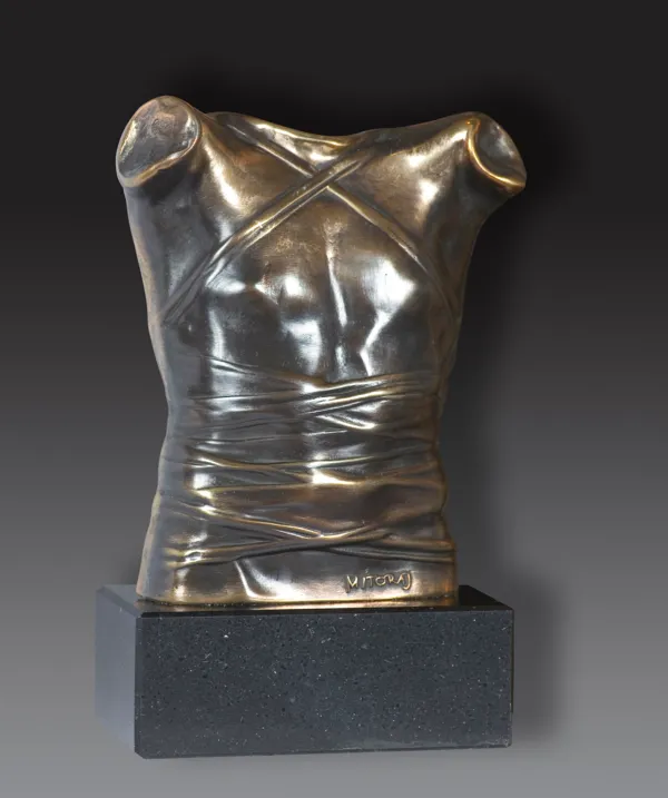 Igor Mitoraj, Pancerz (Cuirasse II), 1986