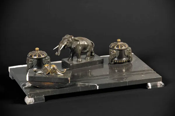 Autor nierozpoznany, KOMPLET NA BIURKO, 1 ćw. XX w.