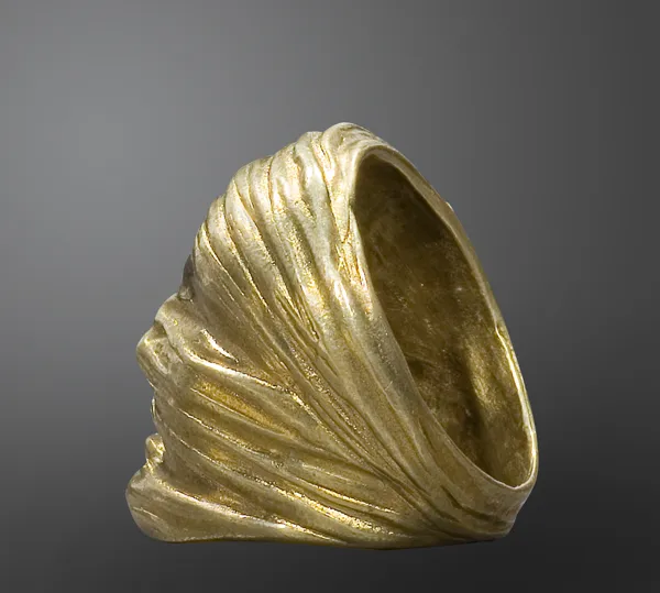 Igor Mitoraj, PIERŚCIEŃ